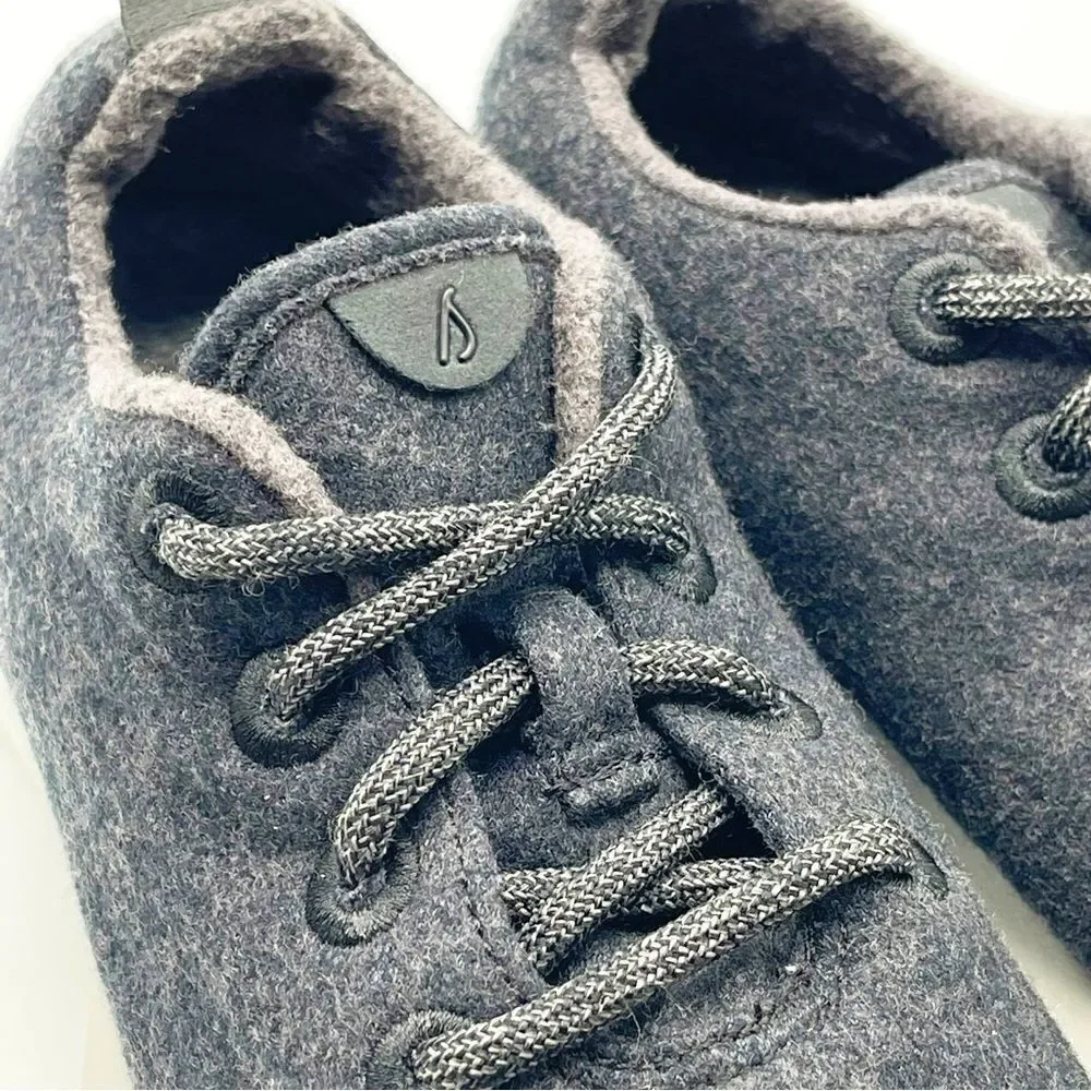 allbirds Woolrunners - size w7
